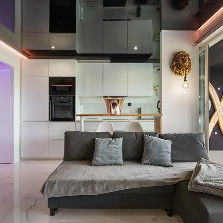 Bacarrat Coursive Port Nature Daire *